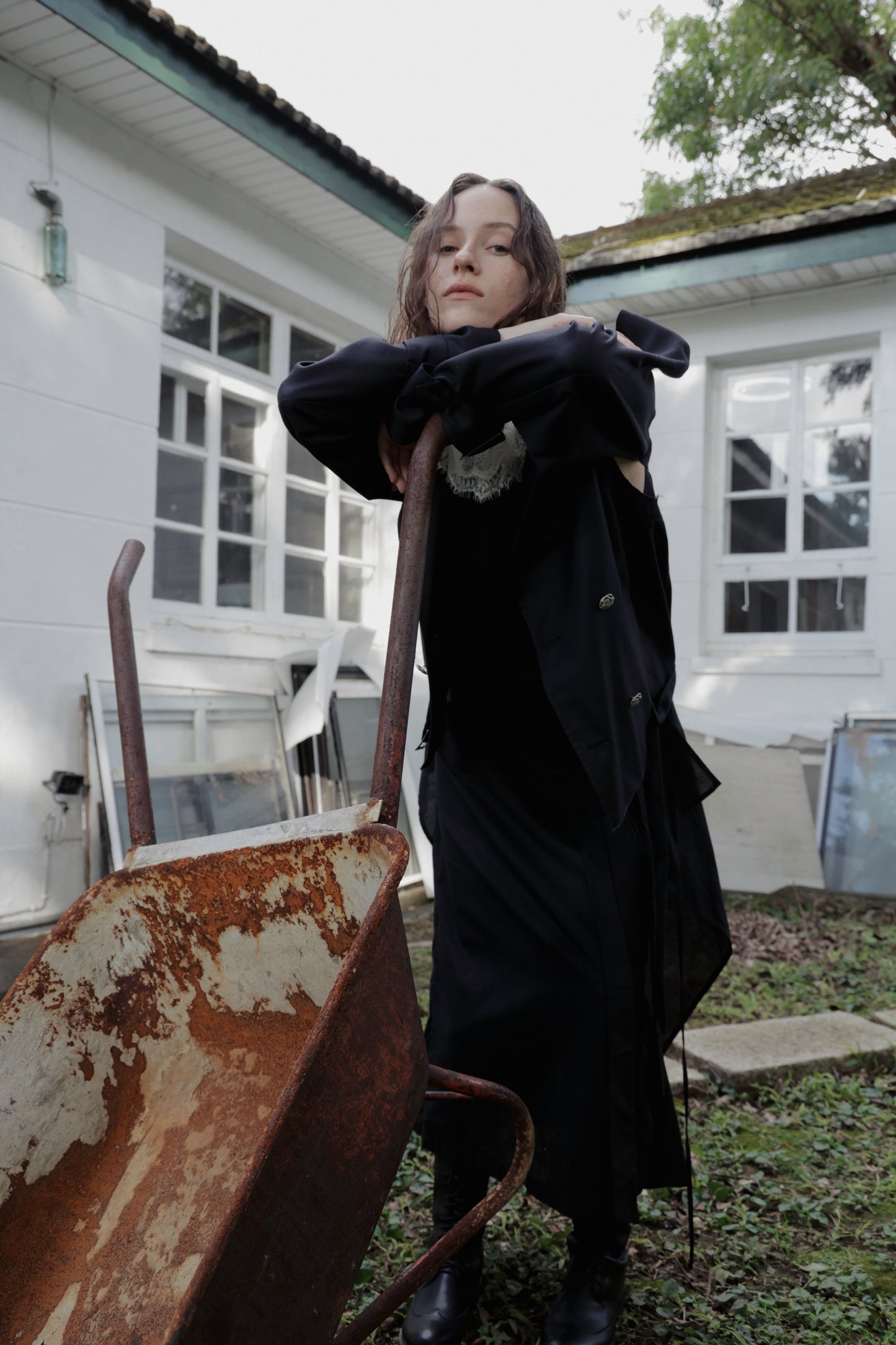 FARMER APRON DRESS